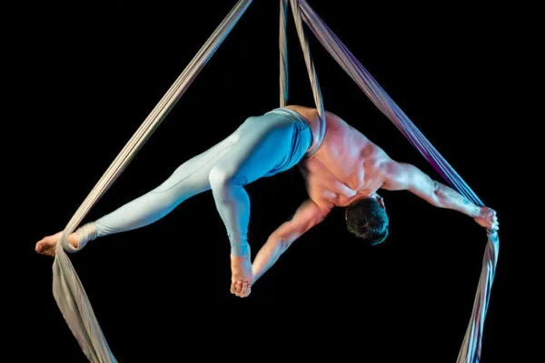 Clases de Danza Aérea en Telas en Moravia, Costa Rica